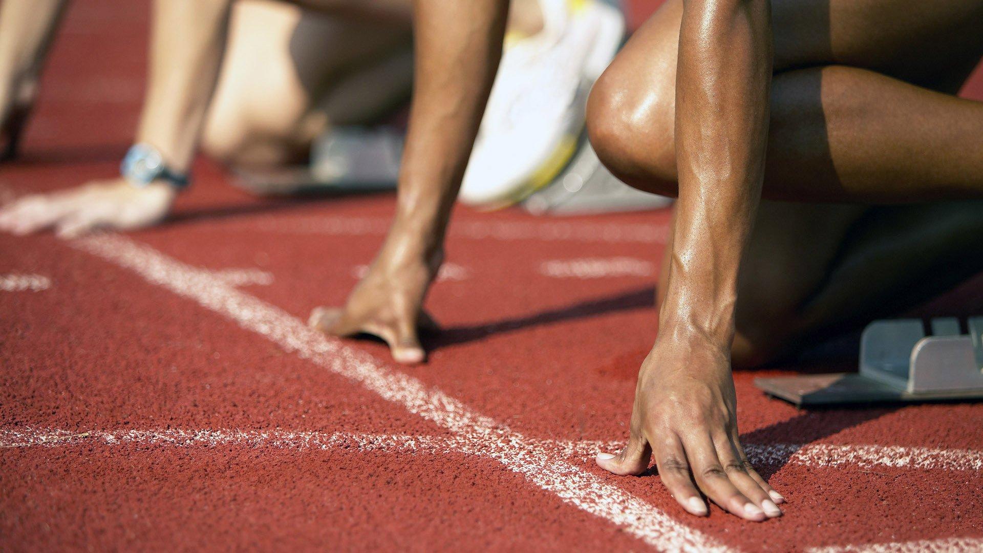 稳定冲击!兰德尔高效砍22分罚球定军心 全能表现引领球队前行