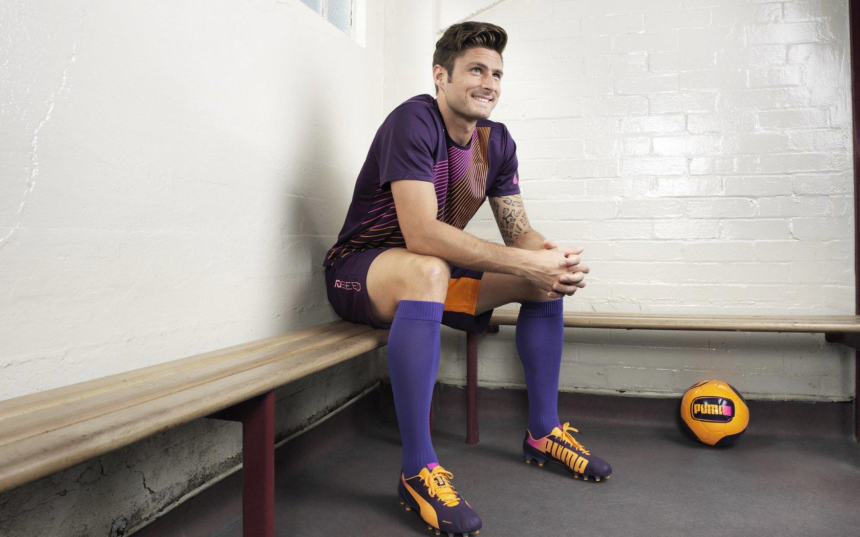 瓜迪奥拉谈格拉利什未来,经纪人、俱乐部与维亚纳主导,职责不归我管!